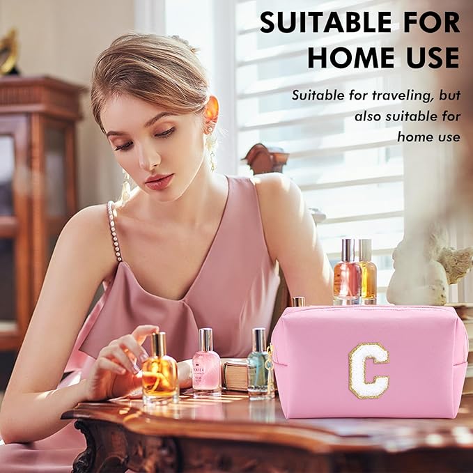 Initial Makeup Bag Personalized Cosmetic Bag with Zipper Cute Travel Toiletry Bag PU Waterproof Makeup Pouch Monogrammed Birthday Gift for Women Preppy Stuff for Teen Girls (Pink C)