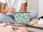 Daisy Medium Makeup Bag,Spring Summer Flower Cosmetic Bag Best Gift Idea for Teen Girls Women,Birthday Christmas Gifts for Daughter Sister