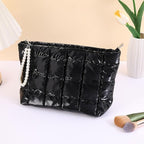 Puffer Quilted Makeup Bag Travel Cosmetic Bag Portable Puffy Checkered Toiletry Pouch Skincare Organizer Purse Pencil Case (Black)