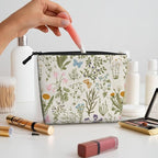 MOLAIGIN Vintage Color Plants Herbs Floral Butterfly Botanical Cosmetic Bag For Women, Travel Makeup Bag, Toiletry Zipper Bag, Large Capacity Aesthetic Cases