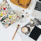 Makeup Bag Blooming Flower Cosmetic Bag Mini Portable Travel Toiletry Bag Organizer Makeup Brushes Aesthetic Accessories Waterproof Storage Bag for Women
