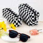 2Pcs Checkered Pencil Case Cute Pencil Pouch for Teens Checkered Makeup Bag Travel Cosmetic Bag Set Cute Makeup Pouch for Purse Portable Zippered Skincare Bags Preppy Toiletry Bags Organizer(Black)