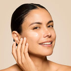 Honest Beauty Mini Vitamin C Radiance Serum | Improves + Brightens Skin Tone and Complexion | Gentle for Sensitive Skin, Fragrance Free, Vegan | Travel Size, .33 fl oz
