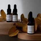 AromaTech Santal & Love Affair Set | Aroma Diffuser Essential Oils Blend of Santal Cardamom, Papyrus, Musk | Love Affair Jasmin, Saffron, Cedar, Ambergris - 10 Milliliter